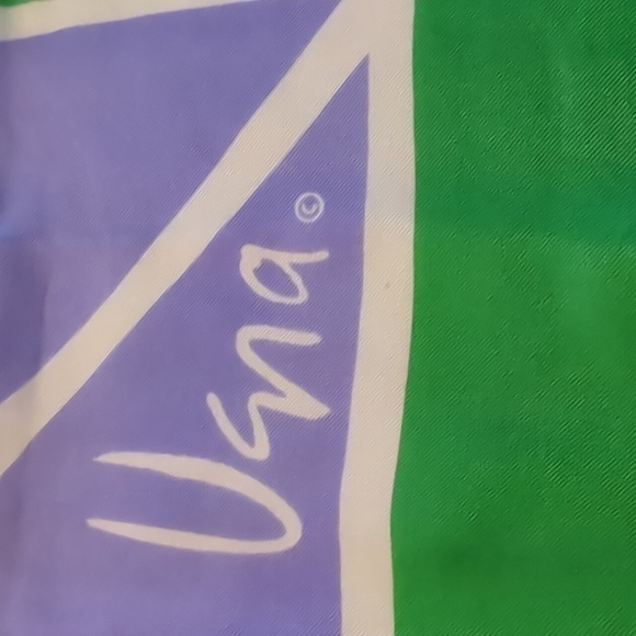 Vera Neumann vintage scarf - Picture 2 of 8